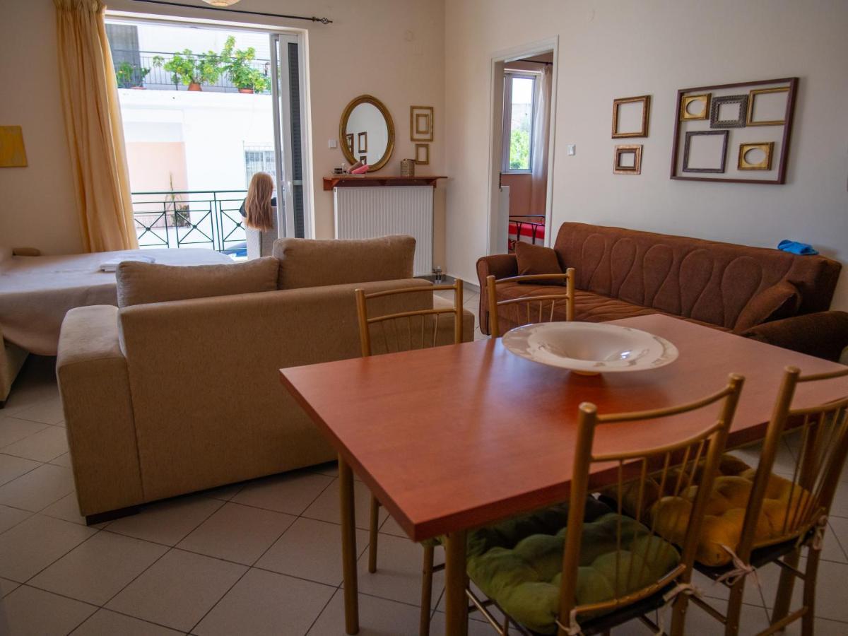 Helen - The Spartan Home מראה חיצוני תמונה
